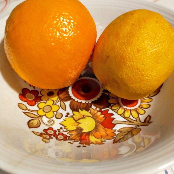 Pre-loved Myott small salad/dessert bowl/trinket dish - Festival line - Picture 5 of 5